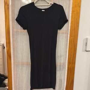 Wilfred Free Ribbed Black Top